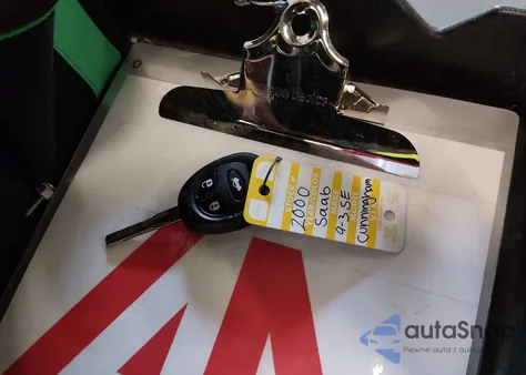 2000 Saab 9-3 Se z USA, uszkodzony, nr VIN YS3DF78K9Y7006728